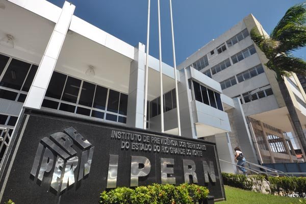 IPERN divulga recolhimento mensal dos inativos e reforça discriminação do Governo