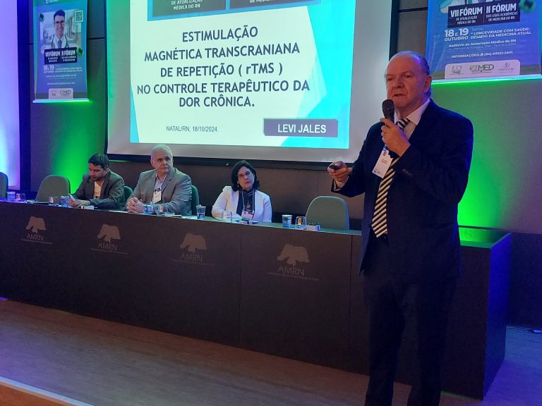 Especialistas debatem desafios da medicina moderna no VIII Fórum de Atualização Médica